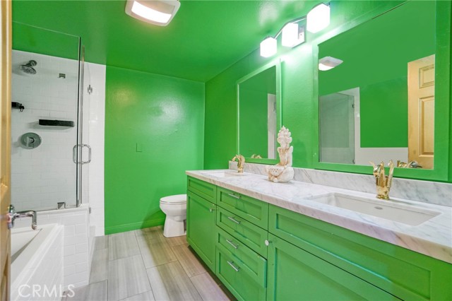Detail Gallery Image 16 of 36 For 1129 Larrabee St #10,  West Hollywood,  CA 90069 - 2 Beds | 2 Baths