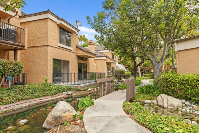 Detail Gallery Image 5 of 36 For 16962 Westwood Ln #19,  Huntington Beach,  CA 92647 - 3 Beds | 2/1 Baths