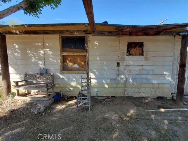 Detail Gallery Image 6 of 17 For 14241 Warmington, Blythe,  CA 92225 - 2 Beds | 1 Baths