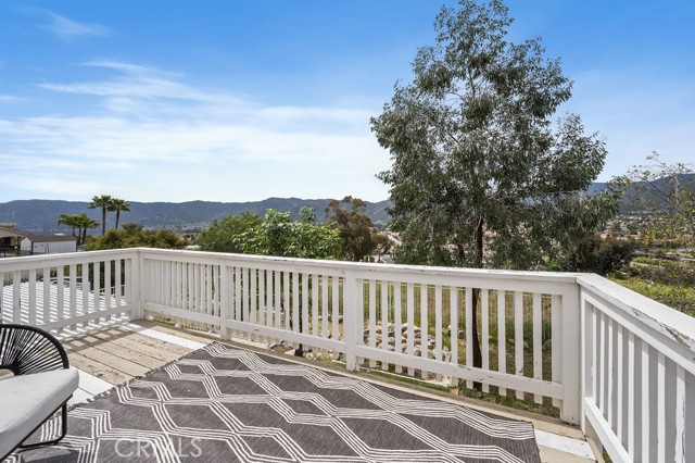 Detail Gallery Image 18 of 29 For 16495 Stevens Ave, Lake Elsinore,  CA 92530 - 3 Beds | 2/1 Baths
