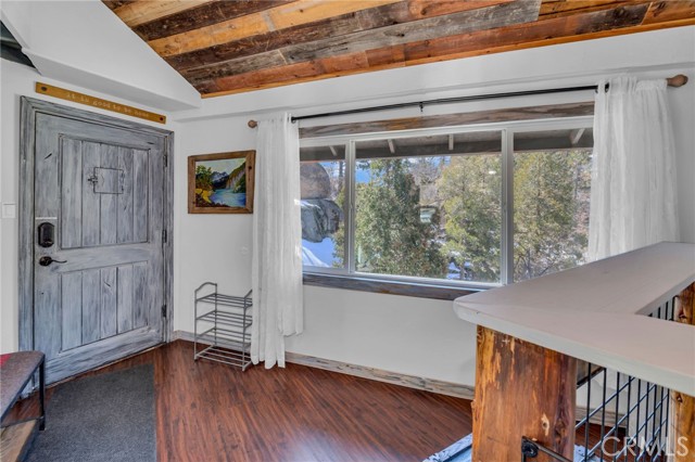 33141 Big Bear Lake Road, Running Springs, CA 92382