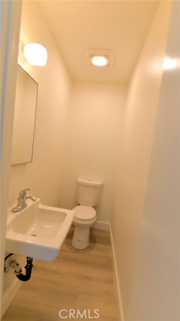 Detail Gallery Image 5 of 13 For 218 Avenida Rosa #2,  San Clemente,  CA 92672 - 2 Beds | 1/1 Baths