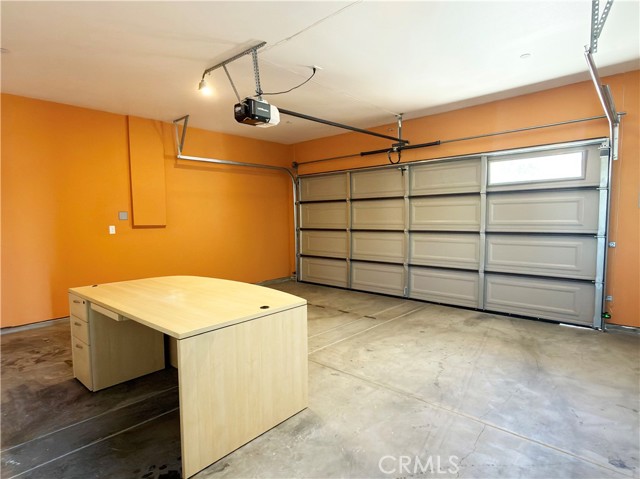 Detail Gallery Image 23 of 26 For 1489 Atlantic Ave, Long Beach,  CA 90813 - 5 Beds | 3/1 Baths