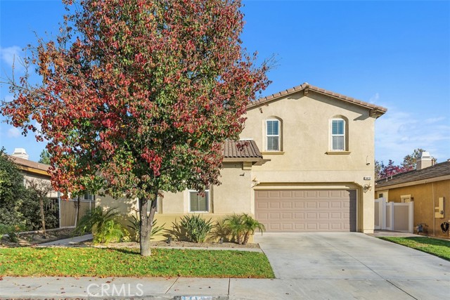 Detail Gallery Image 2 of 37 For 34132 Albacete Ave, Murrieta,  CA 92563 - 5 Beds | 4/1 Baths