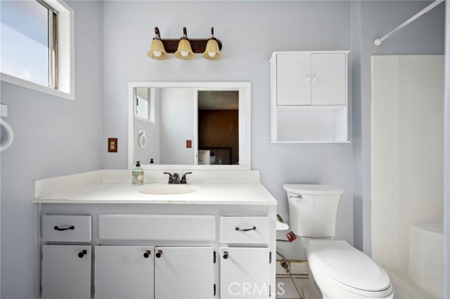 41125 179th E Street, Lancaster CA: https://media.crmls.org/medias/ad4f0e7e-cc81-4bbc-806d-06dc9ae88611.jpg