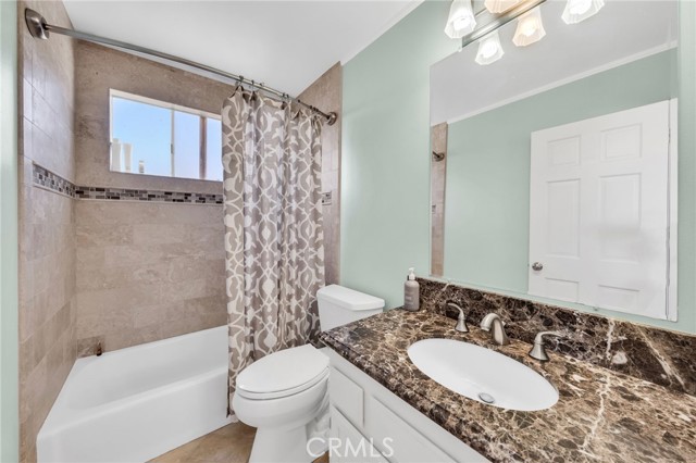 Detail Gallery Image 29 of 41 For 1971 W Santa Cruz St, San Pedro,  CA 90732 - 4 Beds | 3 Baths