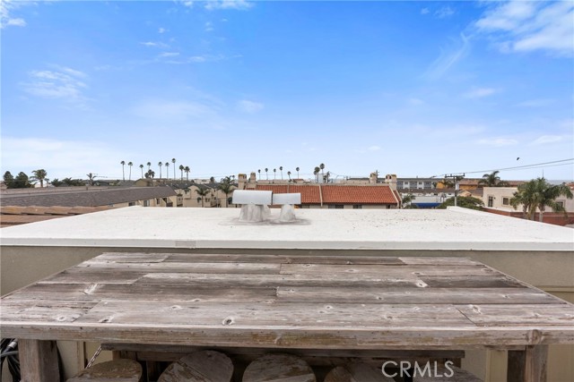 280 Stimson, Pismo Beach CA: https://media.crmls.org/medias/ad4fdfc3-81b6-45d1-b041-3d2762ca9c77.jpg