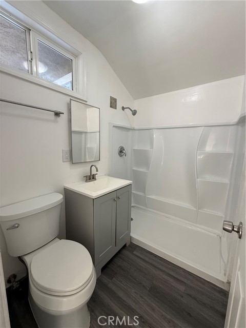 Detail Gallery Image 19 of 28 For 144 E Avenue Q, Palmdale,  CA 93550 - 3 Beds | 1/1 Baths