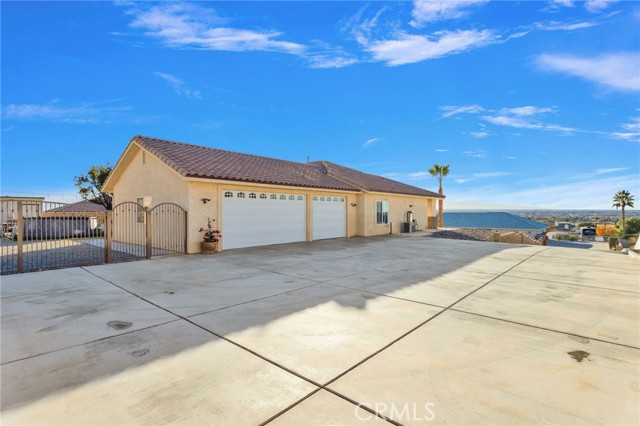 Detail Gallery Image 33 of 39 For 13519 Sunset, Apple Valley,  CA 92308 - 4 Beds | 3 Baths