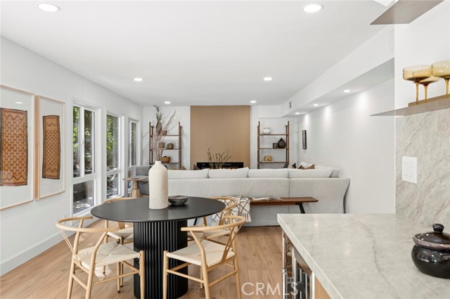 Detail Gallery Image 18 of 38 For 10222 Deerhill, Santa Ana,  CA 92705 - 4 Beds | 2/1 Baths