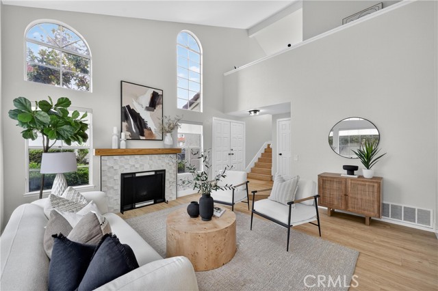 Detail Gallery Image 1 of 38 For 29 Carnation #64,  Rancho Santa Margarita,  CA 92688 - 3 Beds | 2/1 Baths