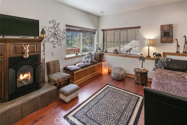 781 Brentwood Drive, Lake Arrowhead CA: https://media.crmls.org/medias/ad5193a1-9241-4c64-b37c-6c9477d7eeaa.jpg