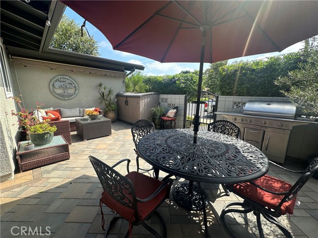 13040 Del Monte Drive, Seal Beach CA: https://media.crmls.org/medias/ad51b164-0ec4-450d-a6b4-9709c6fe5453.jpg