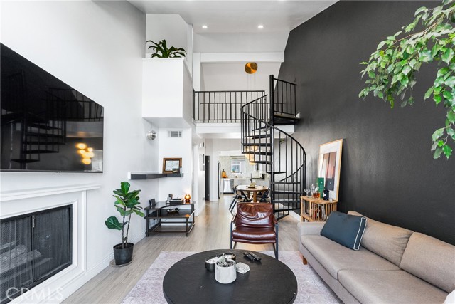 Detail Gallery Image 1 of 36 For 26873 Claudette St #112,  Canyon Country,  CA 91351 - 2 Beds | 2 Baths
