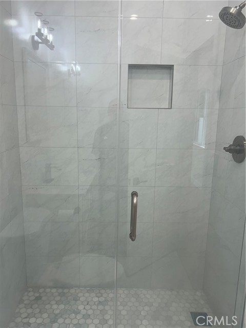 Detail Gallery Image 8 of 12 For 11052 Emelita Street, North Hollywood,  CA 91601 - 1 Beds | 1 Baths