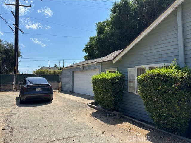 Detail Gallery Image 5 of 6 For 1413 Ozmun Ct, South Pasadena,  CA 91030 - 2 Beds | 1 Baths