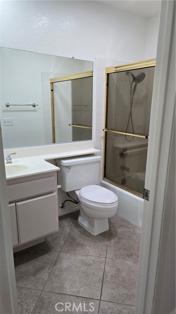 2320 Sandbar Drive, Fullerton CA: https://media.crmls.org/medias/ad5343da-bf5a-4d60-ba28-295acdff754f.jpg