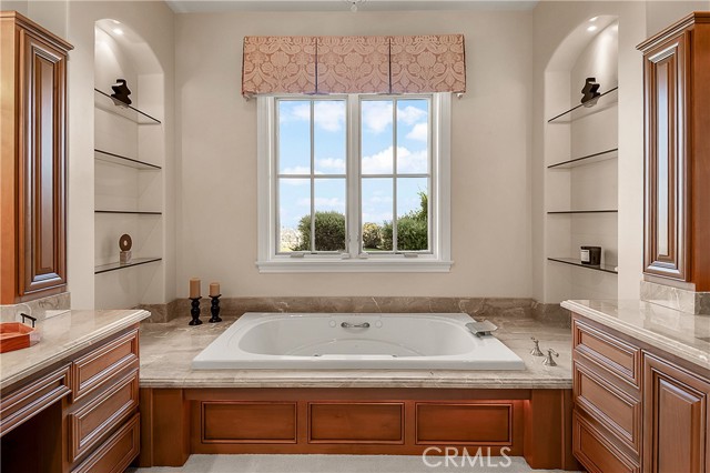 Detail Gallery Image 25 of 60 For 24862 Wooded Vista, West Hills,  CA 91307 - 5 Beds | 5 Baths