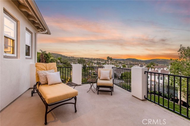 Detail Gallery Image 5 of 24 For 9 Calle Gaulteria, San Clemente,  CA 92673 - 6 Beds | 6/1 Baths