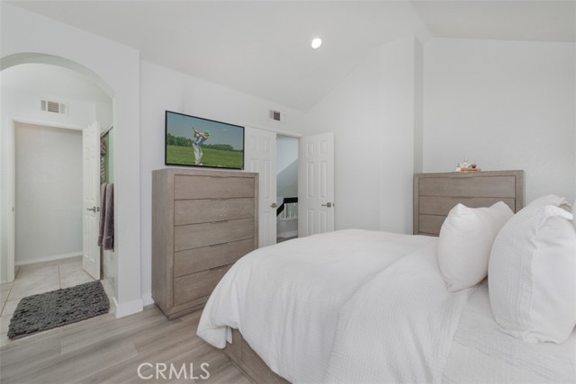 75 San Sebastian, Rancho Santa Margarita CA: https://media.crmls.org/medias/ad557867-9da8-49d4-930c-c04c4defa145.jpg