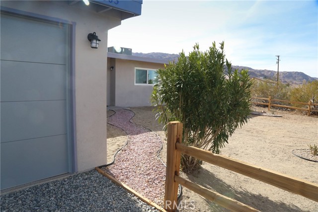 Detail Gallery Image 2 of 22 For 74563 Alta Loma Dr, Twentynine Palms,  CA 92277 - 4 Beds | 1/1 Baths