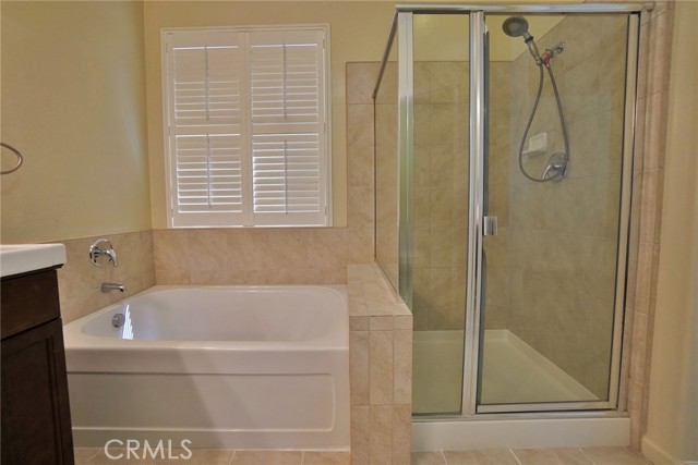 Detail Gallery Image 44 of 57 For 3000 Sunnyside Ct, Visalia,  CA 93292 - 3 Beds | 2 Baths