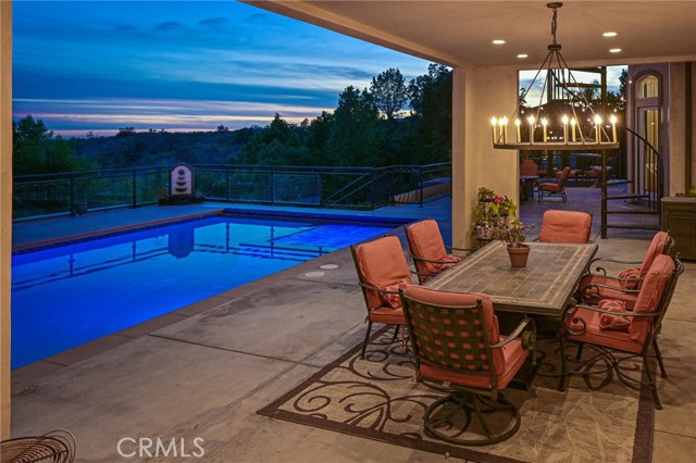 Image 32 of 42 For 16186 Peterson Drive