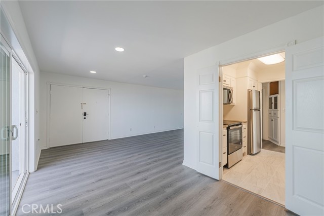 630 The Village, Redondo Beach CA: https://media.crmls.org/medias/ad56f77a-0439-4754-839b-0cbe0934c8dd.jpg