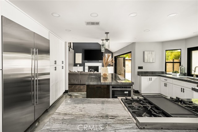 21290 Clear Haven Drive, Yorba Linda CA: https://media.crmls.org/medias/ad5786b6-9cbe-436e-91ef-68f854752983.jpg