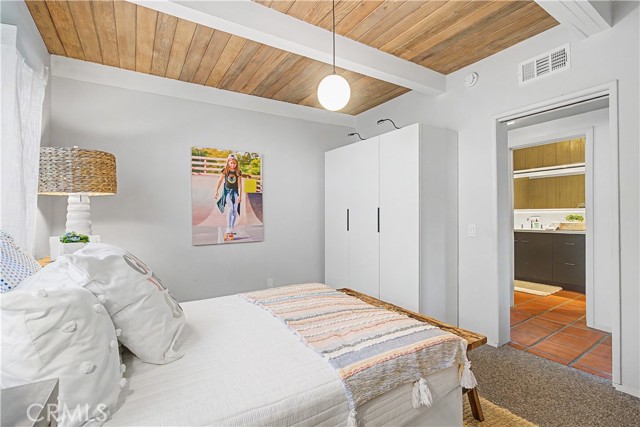 Detail Gallery Image 13 of 45 For 201 Avenue G, Redondo Beach,  CA 90277 - 4 Beds | 3 Baths