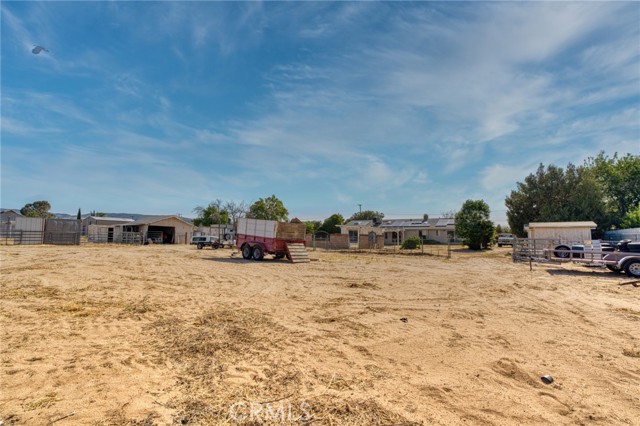 43320 41st W Street, Lancaster CA: https://media.crmls.org/medias/ad58079c-7834-470f-8d8d-fd1b8dcff880.jpg