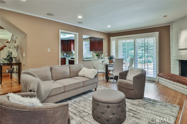 Detail Gallery Image 17 of 60 For 23050 Humming Bird Way, Calabasas,  CA 91302 - 4 Beds | 2/1 Baths