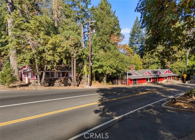 16363 State Hwy 175, Cobb, California 95461, ,Commercial Lease,For Rent,16363 State Hwy 175,CRLC25060683