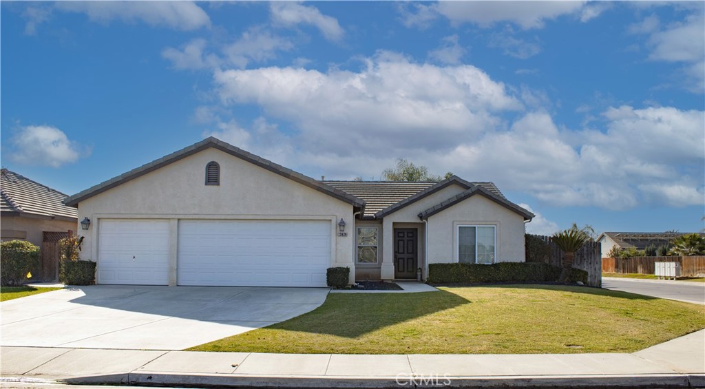 Ad593B8F 4Fc8 4A83 8Da1 798F424E9E88 7003 Crossroads Drive, Bakersfield, Ca 93312 &Lt;Span Style='BackgroundColor:transparent;Padding:0Px;'&Gt; &Lt;Small&Gt; &Lt;I&Gt; &Lt;/I&Gt; &Lt;/Small&Gt;&Lt;/Span&Gt;