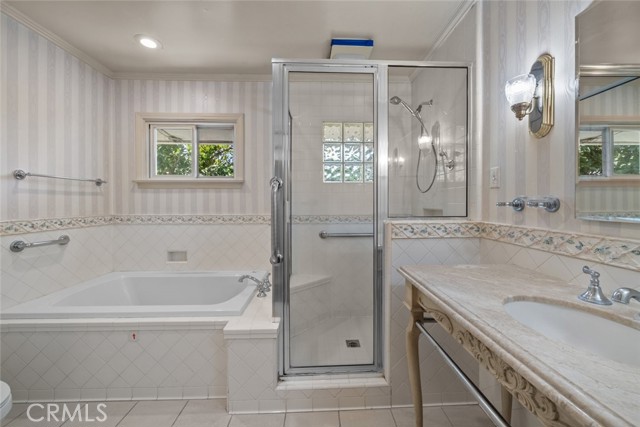 Detail Gallery Image 25 of 33 For 1530 Kenmore Rd, Pasadena,  CA 91106 - 3 Beds | 3 Baths