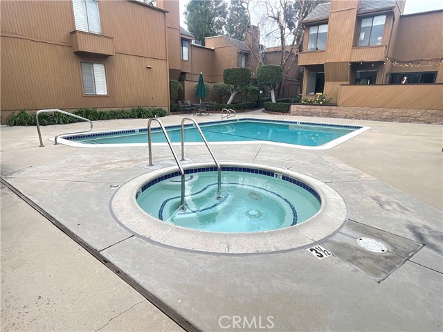 100 Hurlbut Street, Pasadena CA: https://media.crmls.org/medias/ad5af8aa-631a-4c61-ac3a-21eb48d17b75.jpg