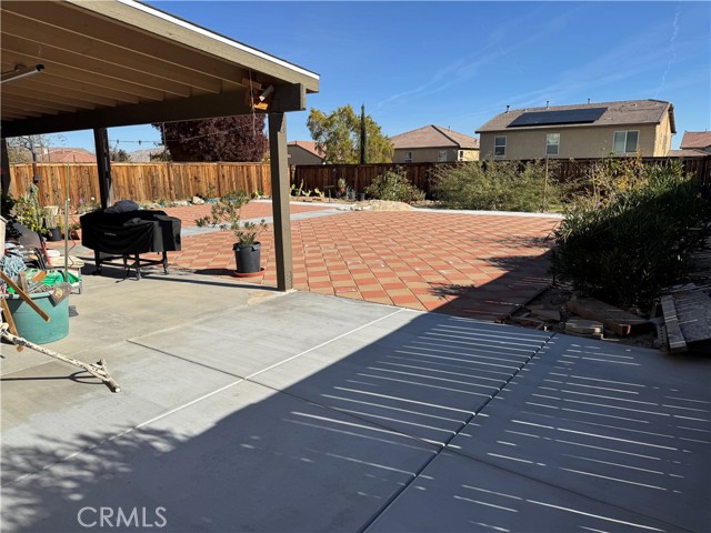 Detail Gallery Image 15 of 18 For 14751 Shetland Ct, Victorville,  CA 92394 - 4 Beds | 2/1 Baths