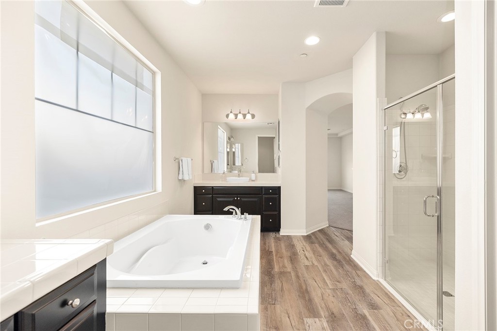 Ad5D7380 5E8D 4511 8A76 4458A24E260D 37834 Peregrine Place, Murrieta, Ca 92563 &Lt;Span Style='BackgroundColor:transparent;Padding:0Px;'&Gt; &Lt;Small&Gt; &Lt;I&Gt; &Lt;/I&Gt; &Lt;/Small&Gt;&Lt;/Span&Gt;