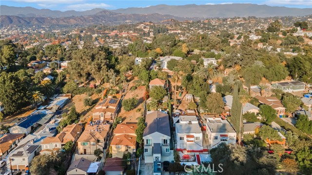 Detail Gallery Image 58 of 59 For 1068 El Paso Dr, Los Angeles,  CA 90042 - 6 Beds | 7 Baths