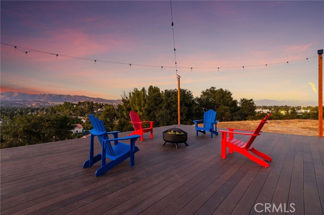 9425 Gierson Avenue, Chatsworth CA: https://media.crmls.org/medias/ad601ddd-dc95-4169-b945-ca99faa97e52.jpg