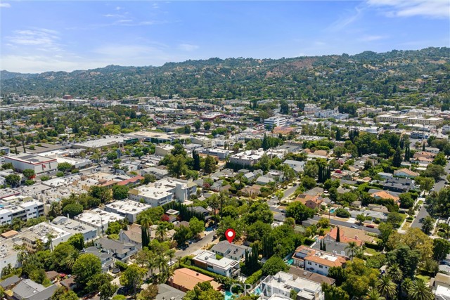 Detail Gallery Image 61 of 65 For 4625 Vesper Ave, Sherman Oaks,  CA 91403 - 5 Beds | 5/2 Baths