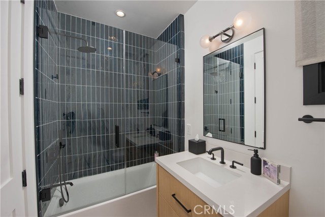 4143 Davana Road, Sherman Oaks CA: https://media.crmls.org/medias/ad60e65d-eea6-4a3b-a166-74ae8e090410.jpg