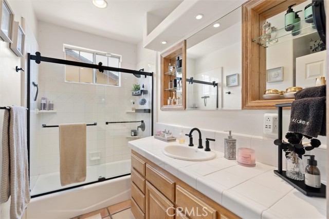 Image 17 of 35 For 518 213th