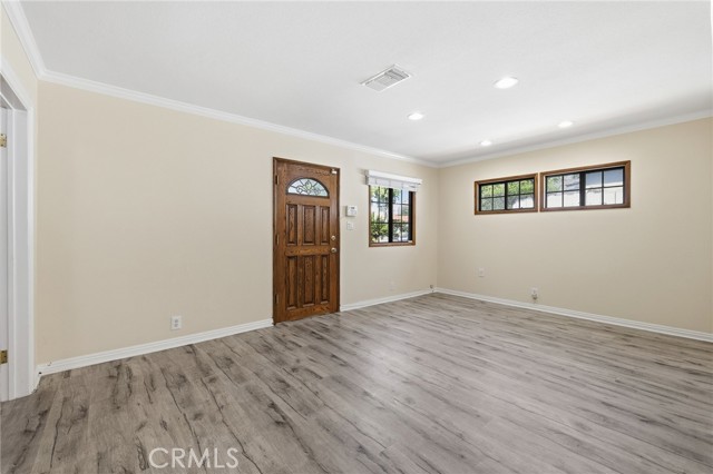 Detail Gallery Image 14 of 42 For 2844 N Brighton St, Burbank,  CA 91504 - 3 Beds | 2 Baths