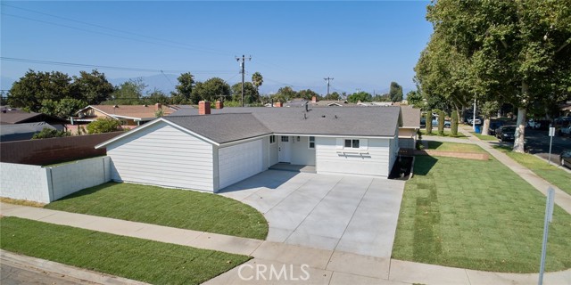 1403 N Siesta Avenue, La Puente CA: https://media.crmls.org/medias/ad617c84-5d16-4496-bf90-ae24c73804a5.jpg