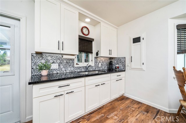 Detail Gallery Image 7 of 20 For 7499 Olive Tree Lane, Highland,  CA 92346 - 3 Beds | 1 Baths