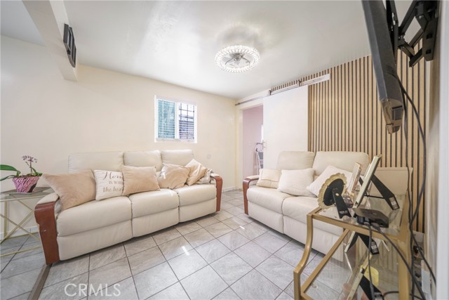 Detail Gallery Image 18 of 25 For 1522 W 58th Pl, Los Angeles,  CA 90047 - 3 Beds | 1 Baths