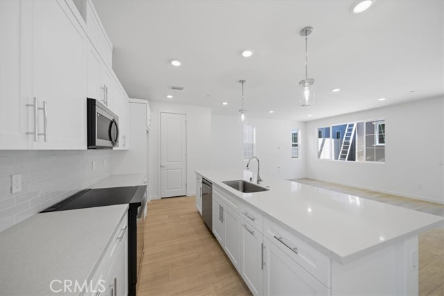 Detail Gallery Image 9 of 26 For 4822 W Beltramo Ranch Rd, Moorpark,  CA 93021 - 4 Beds | 3 Baths