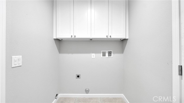 7939 Lassen Avenue, Hesperia CA: https://media.crmls.org/medias/ad634e3c-59bc-4927-a045-03083161fdd8.jpg