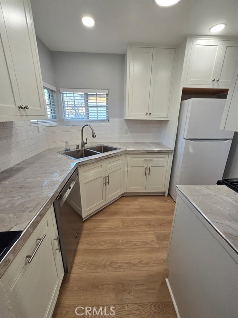 4678 W 132nd Street, Hawthorne CA: https://media.crmls.org/medias/ad6419a1-8e21-4922-be5d-e21aa5e4e722.jpg